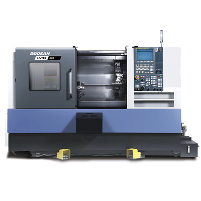 Máquina torno CNC DOOSAN LYNX 300M